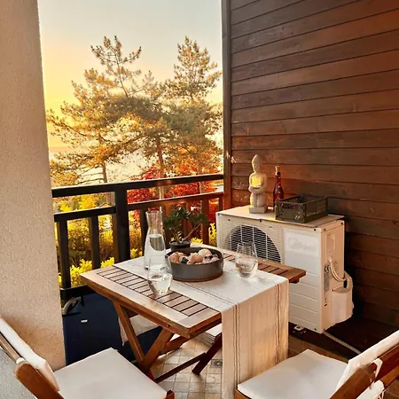 Апартамент Santa Marina Village Sineva *