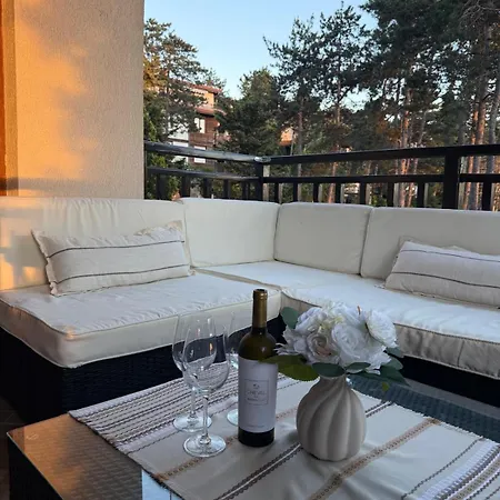 Апартамент Santa Marina Village Sineva